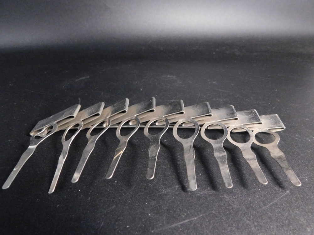 勲章 記章 旧日本軍 おまとめ 8点 旧日本軍 9勲章(11連