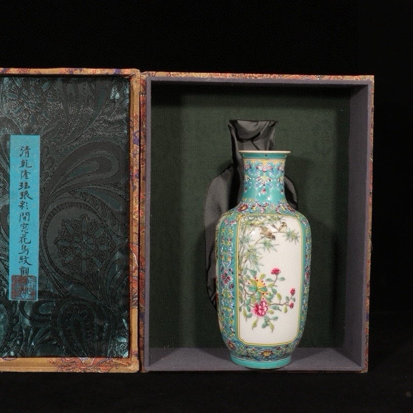 清朝 乾隆年製 エナメル 花瓶 工芸品 磁器 置物 アンティーク