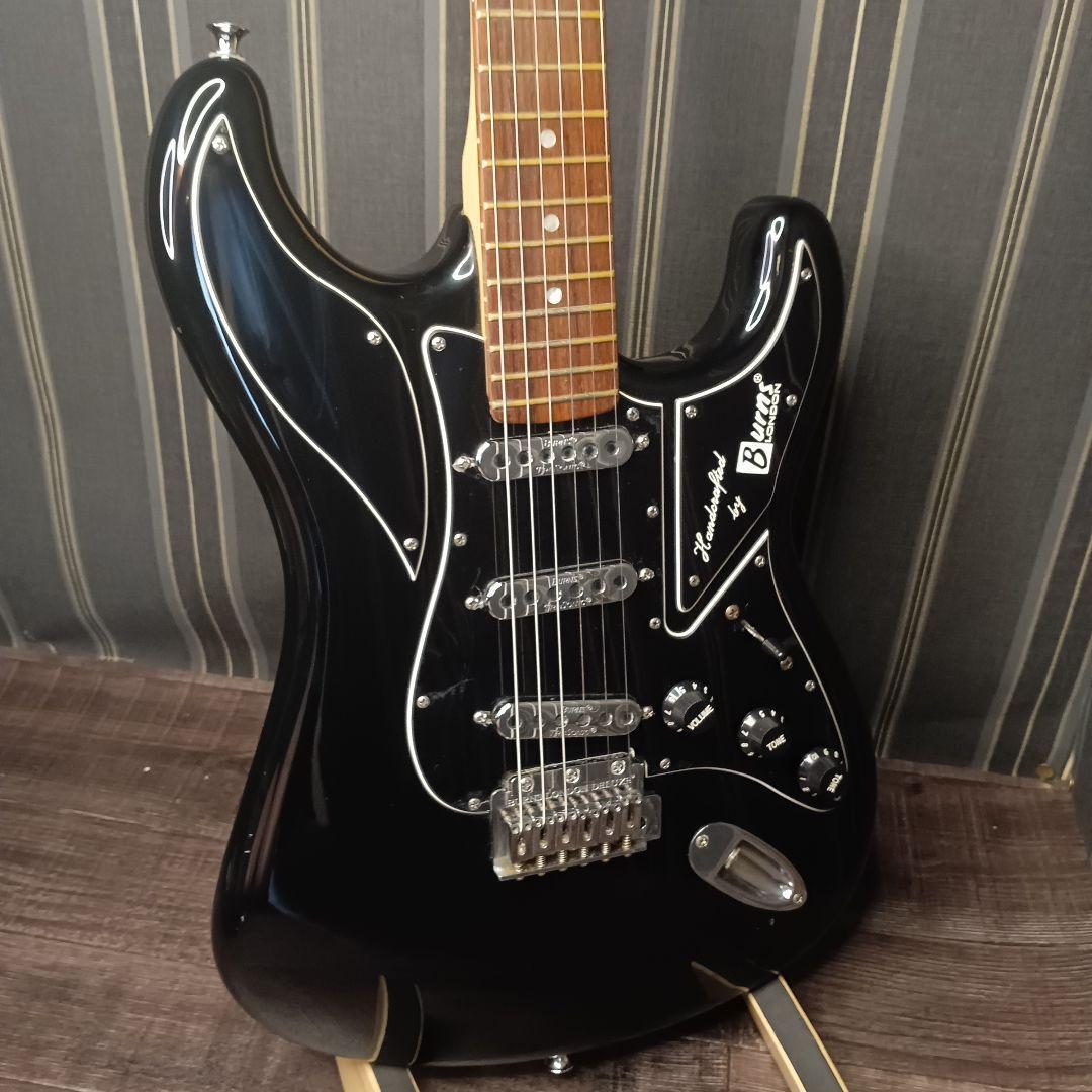 ☆バーンズロンドン エレキギター‪☆コブラDX ブラック‬