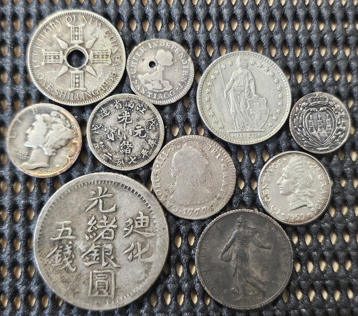 外国硬貨 日本古銭 貨幣 硬貨 記念 他 いろいろ 約10.8kg シンガポール