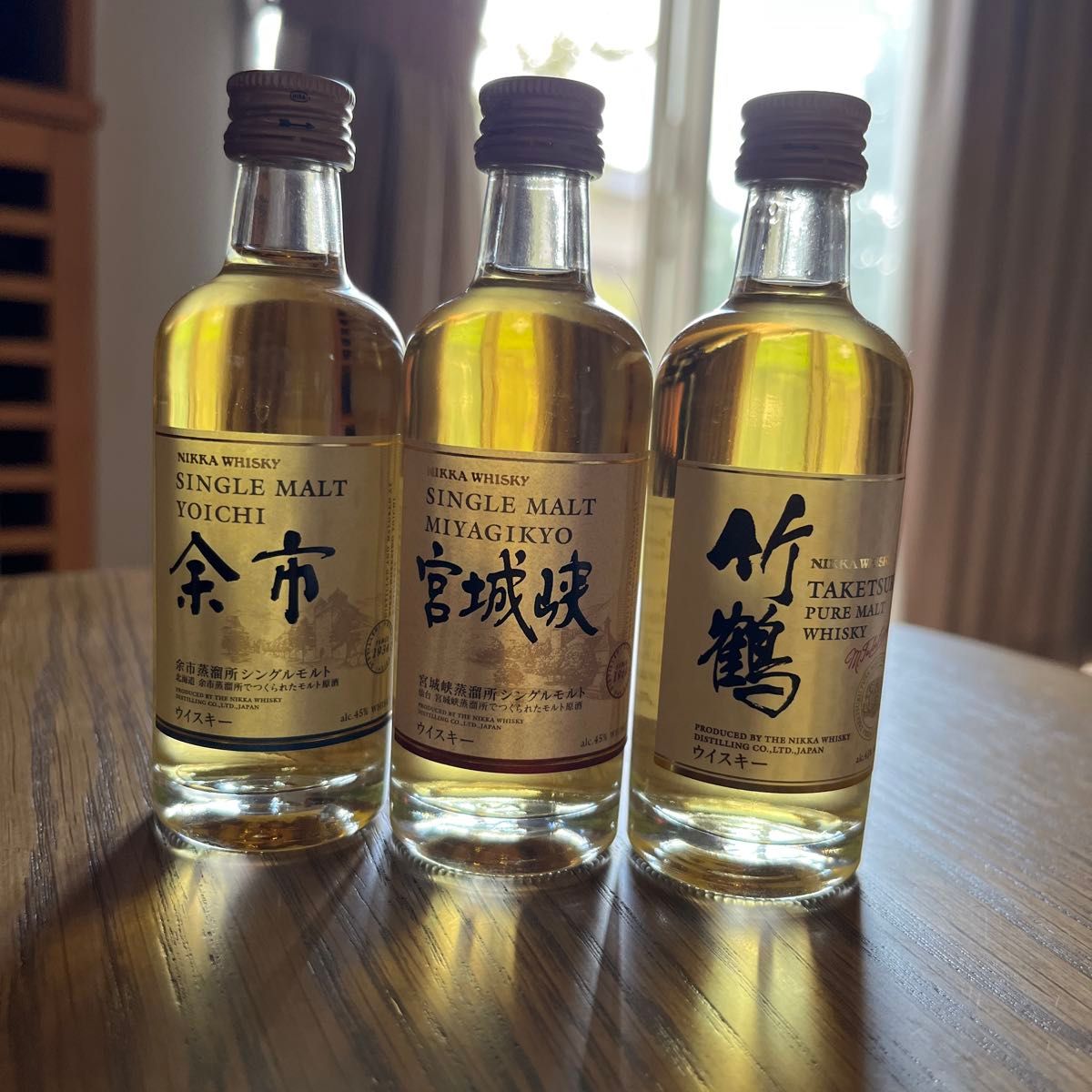 ニッカウヰスキー ミニボトル（竹鶴黒ラベル、竹鶴、余市、宮城峡）各