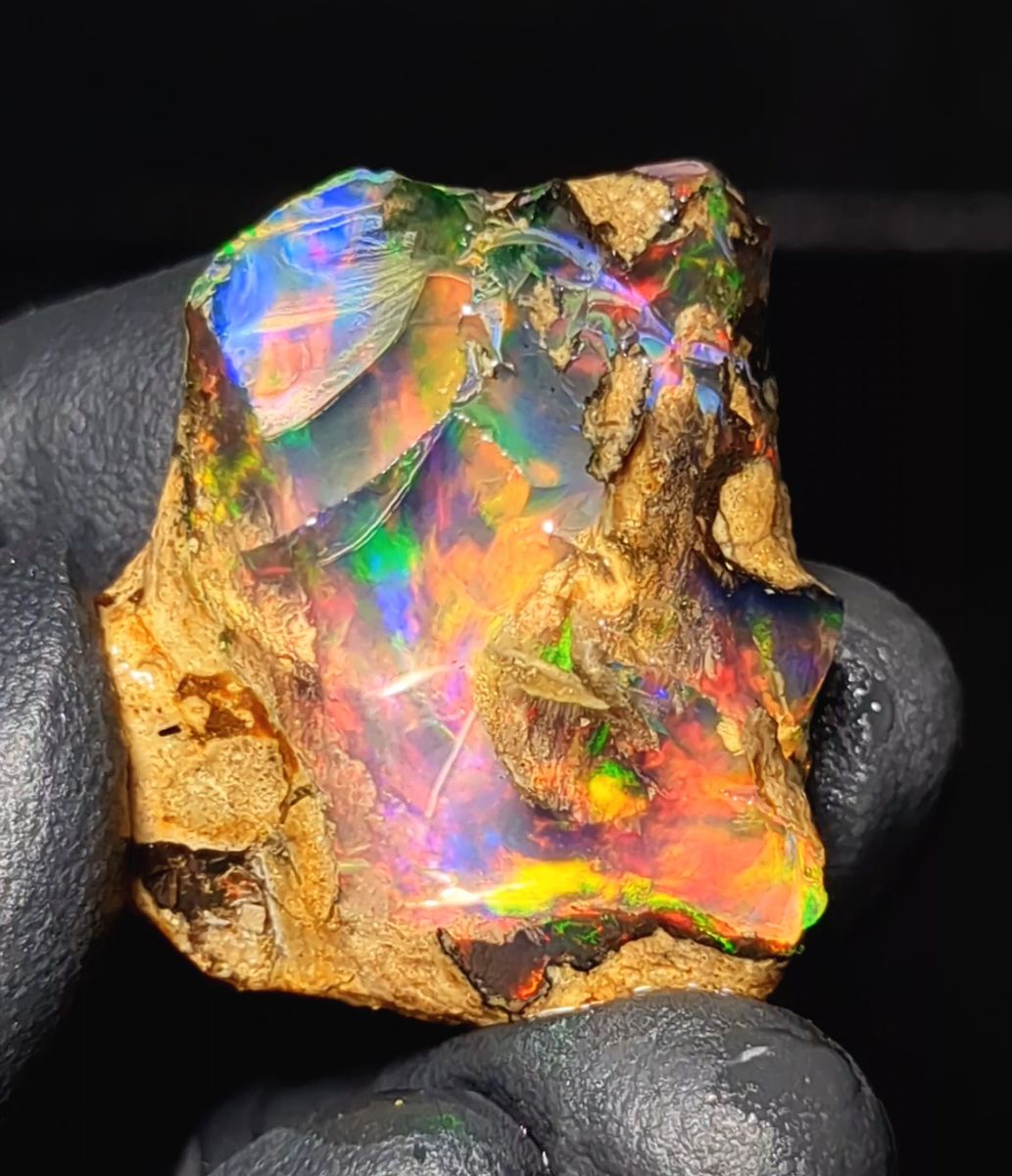 37ct】エチオピア オパール 原石 天然石 鉱物 標本 鉱石 ブルー 虹