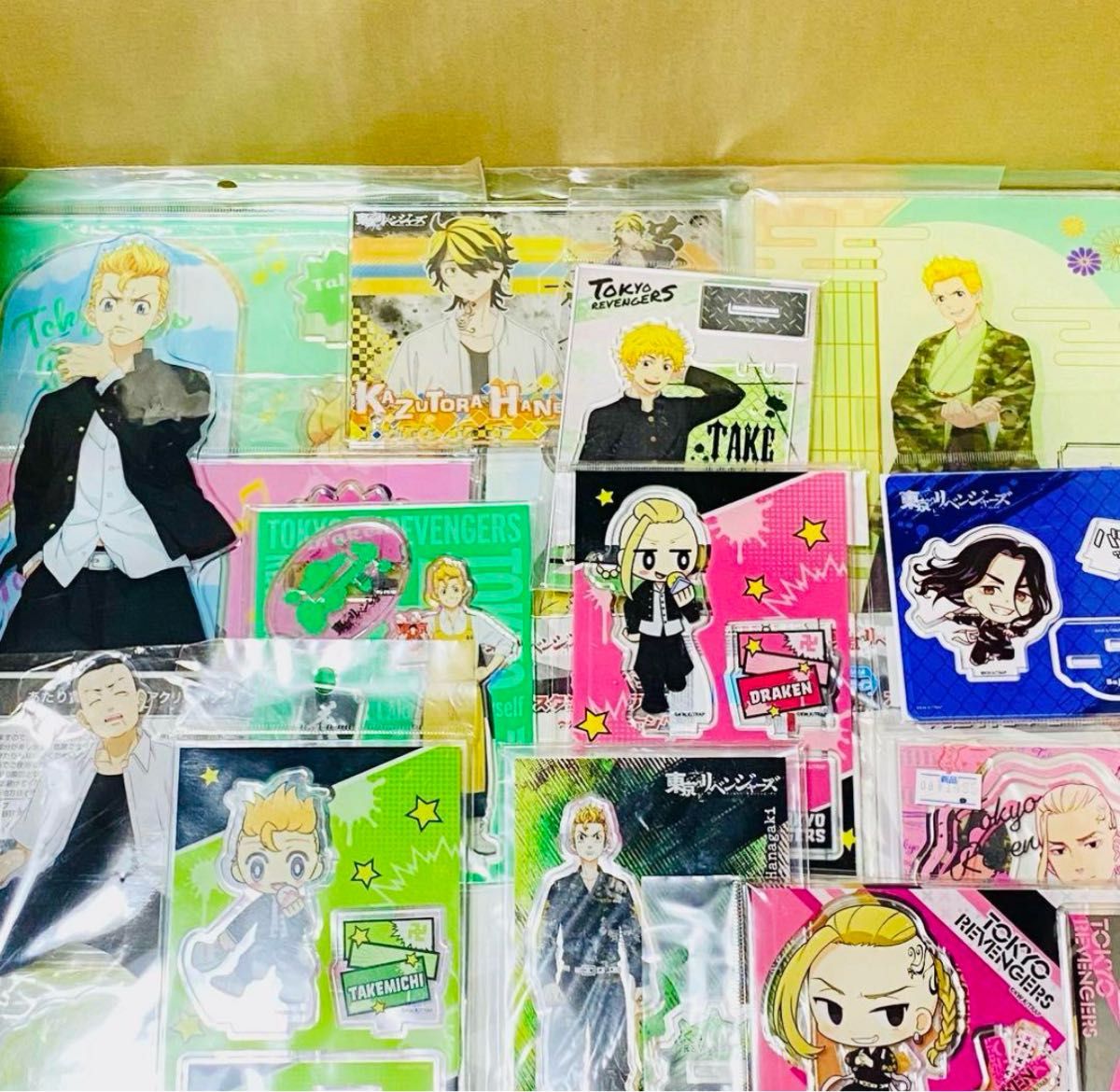 東京リベンジャーズ グッズ まとめ売り 約604点 アクスタ多め 東京