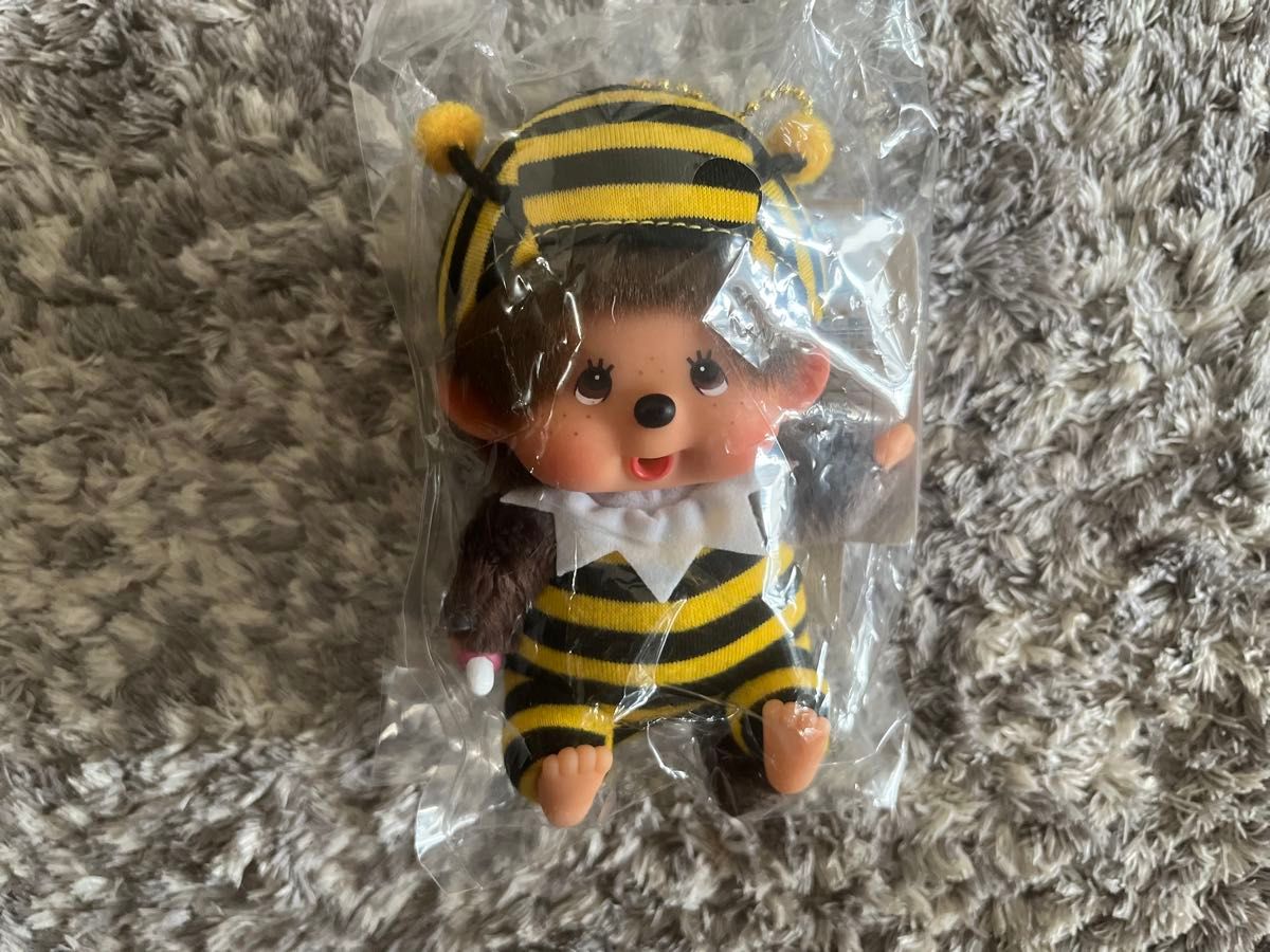 新品未開封 モンチッチ 顔でかSSキーチェーン ミツバチ はち セキグチ 蜂