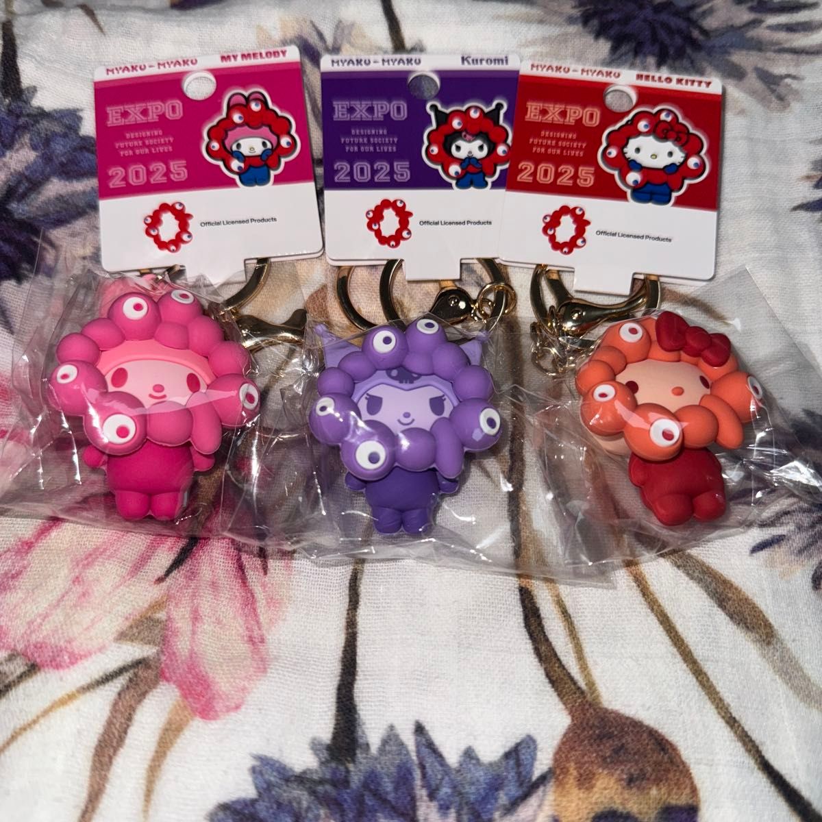 ミャクミャク サンリオ 推しカラーキーホルダー 5点セット サンリオ