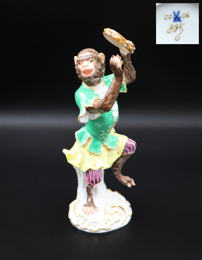 アンティーク ドイツ 正装した猿の楽隊フィギュリン 笛とホルン 人形2