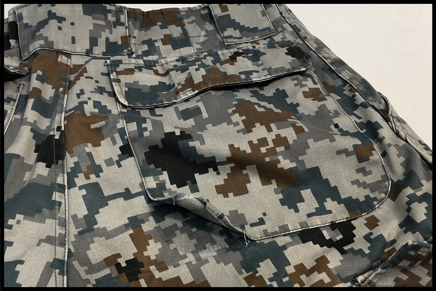 航空自衛隊 デジタル迷彩作業服上下セット 2A 新品未使用 訳アリ