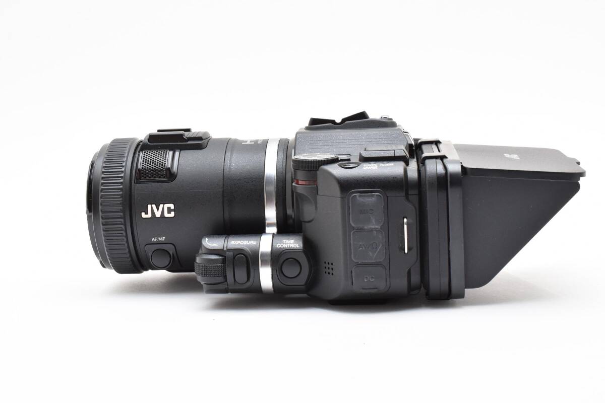 フルハイビジョン画質対応！ JVC Everioビデオカメラ GZ-HM155