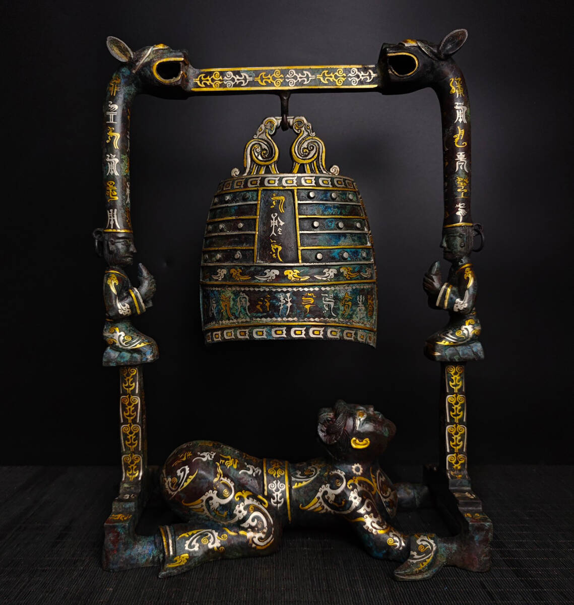 Barry Davies Oriental Art 明治の金属工芸 Barry Davies Oriental Art