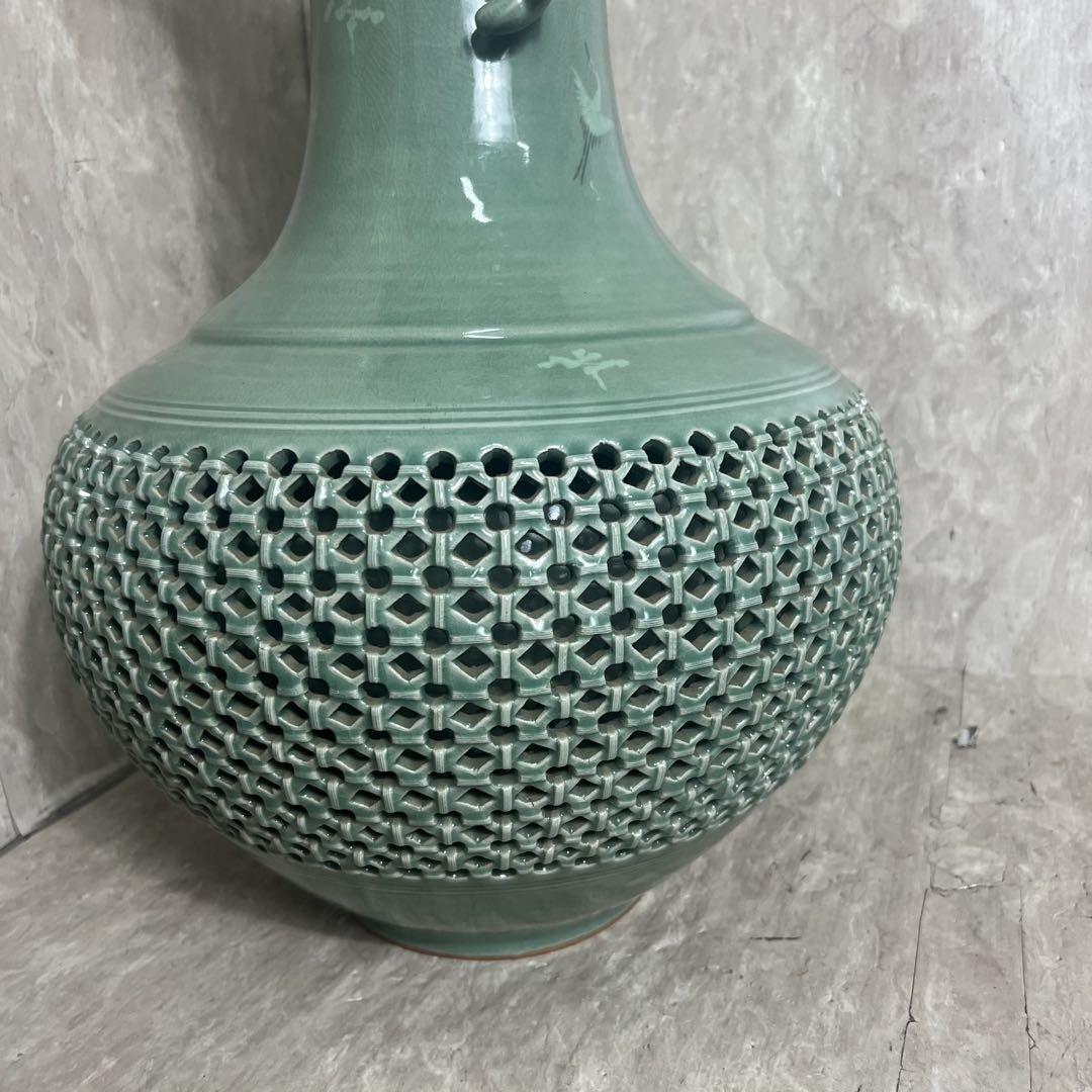 高麗青磁 芸元 双耳飾壷 花瓶 網目 透かし彫 飾壺 透刻
