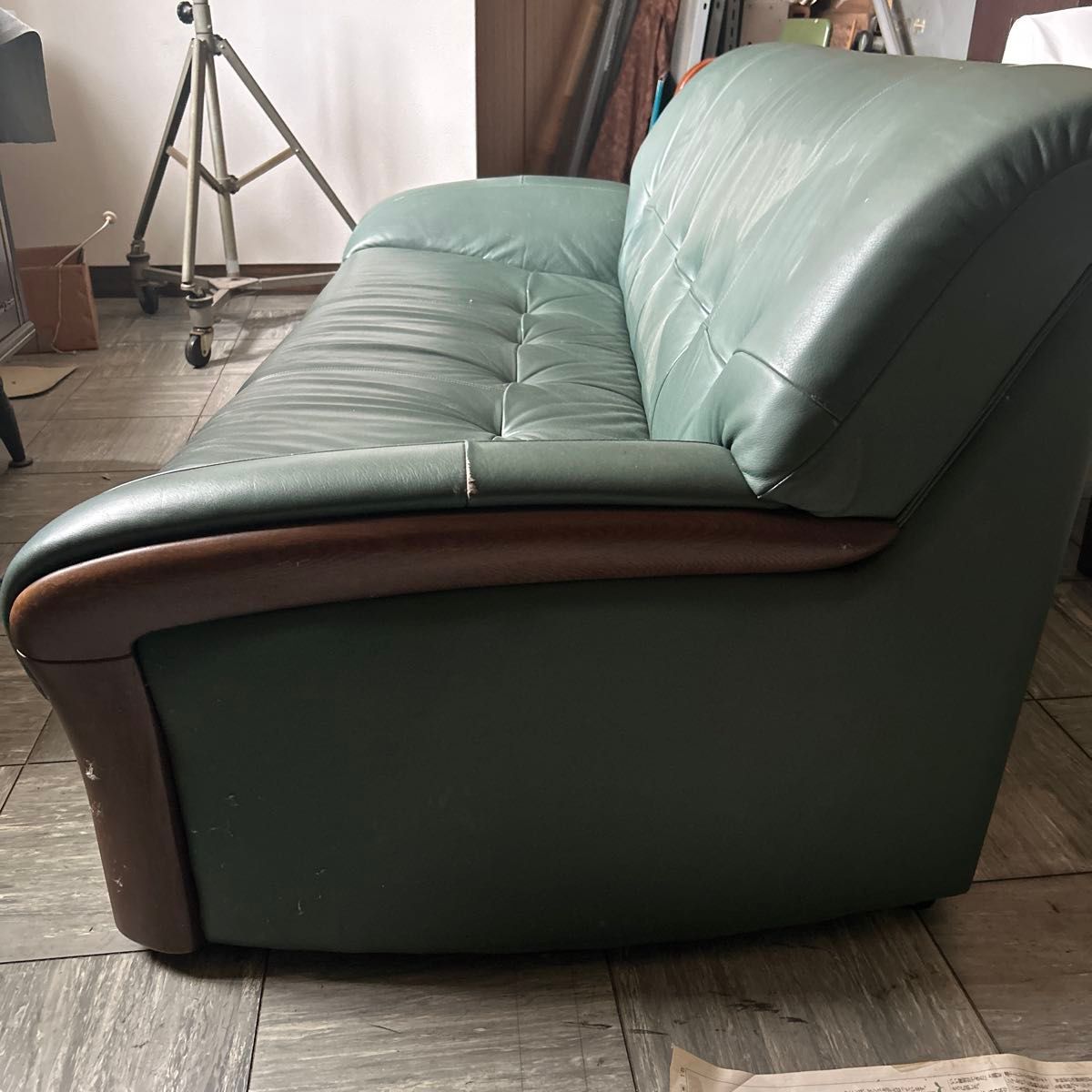 3人掛けソファー グリーン系 レザー調 カリモク｜Yahoo!フリマ（旧
