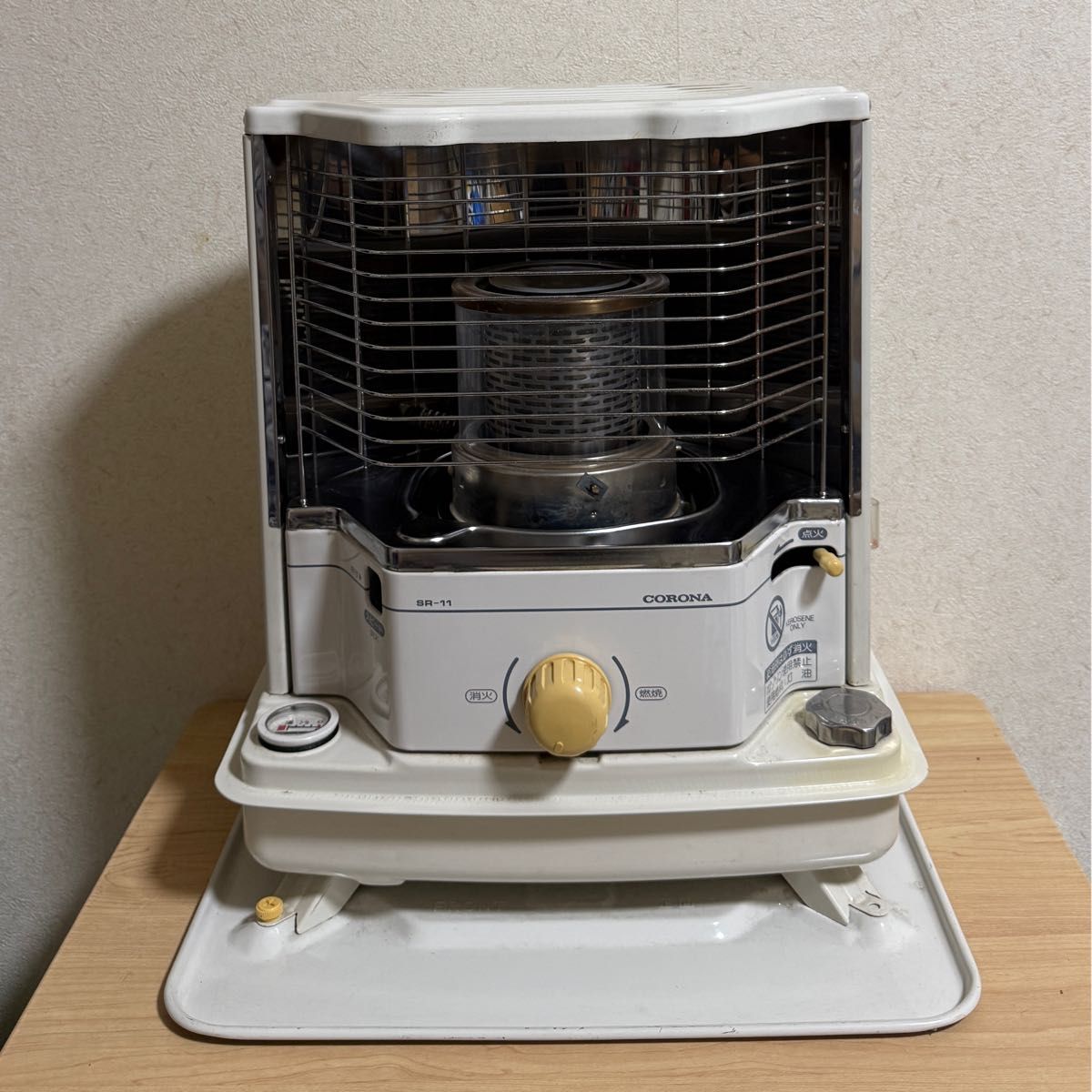 希少 ホワイト CORONA コロナSR-11 石油ストーブ 石油ストーブ コロナ