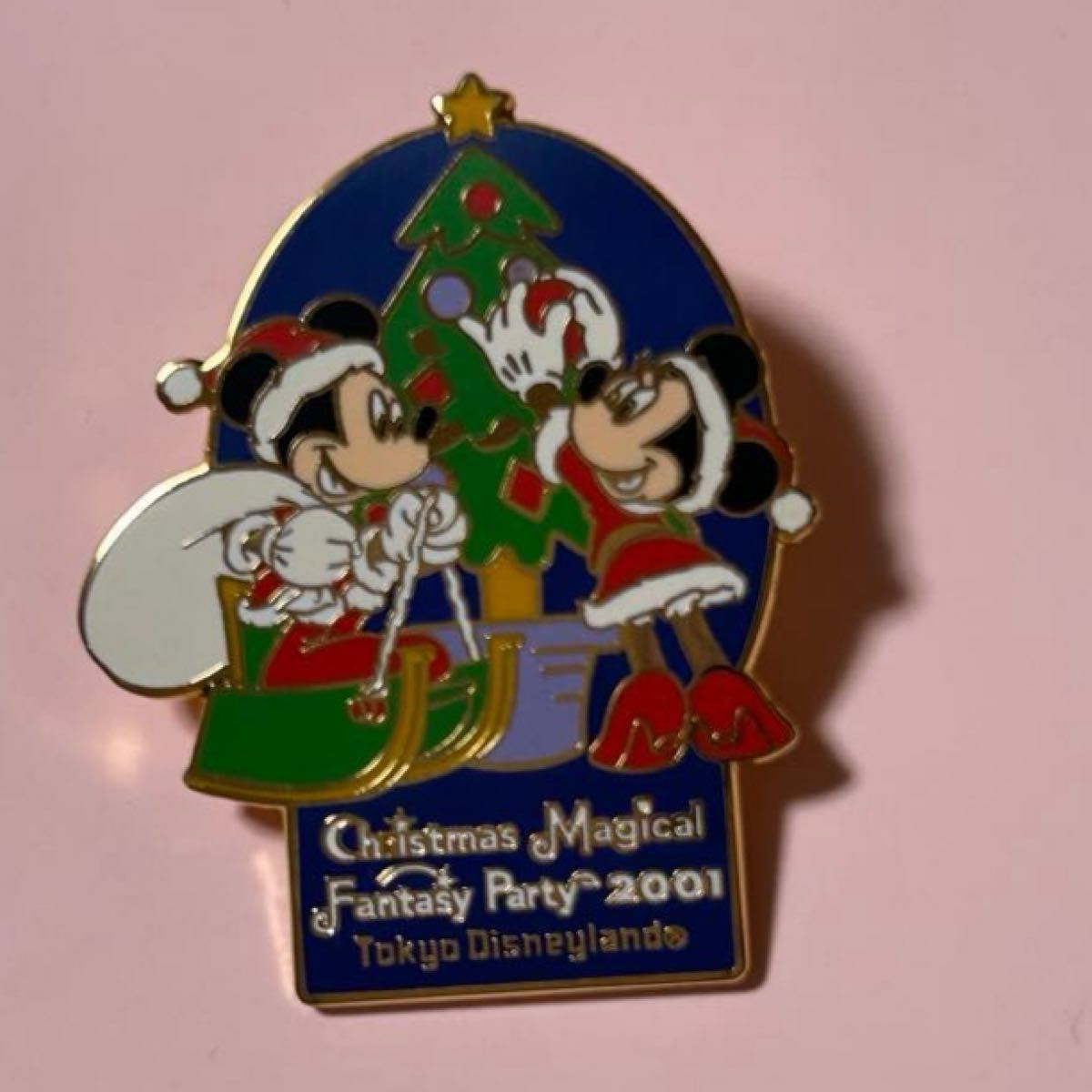 ディズニー クリスマス 2001 ミッキー ミニー ピンバッジ 東京