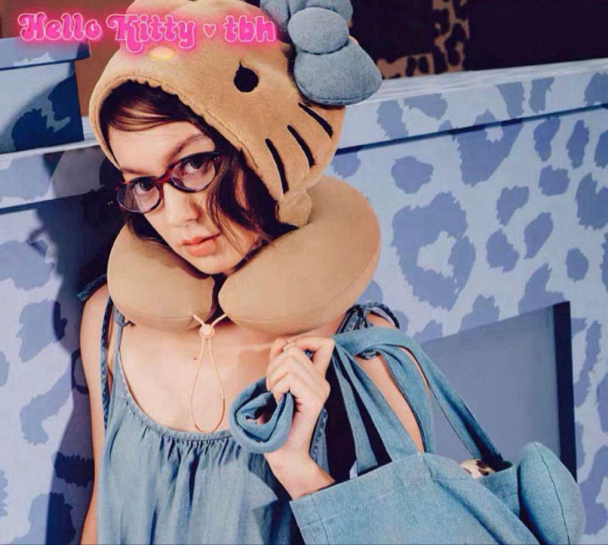 海外限定Hello Kitty x TBH トラベルブランケット 3点セット ハロー