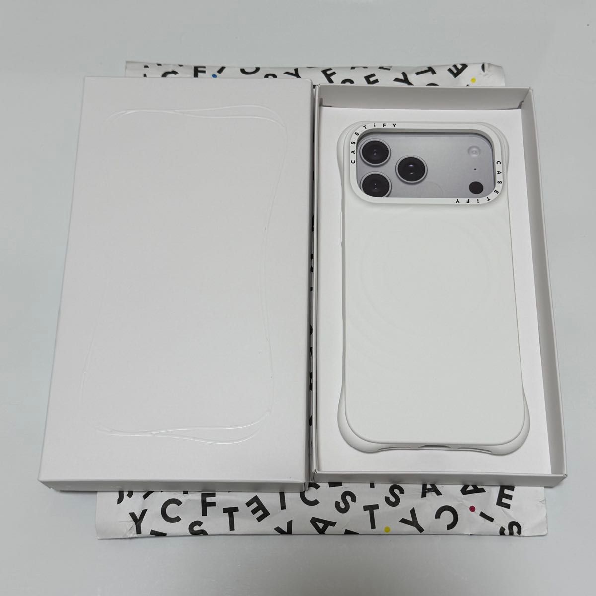 CASETiFY ウェーブシリコンケース iPhone 17 Pro Max ホワイト｜Yahoo