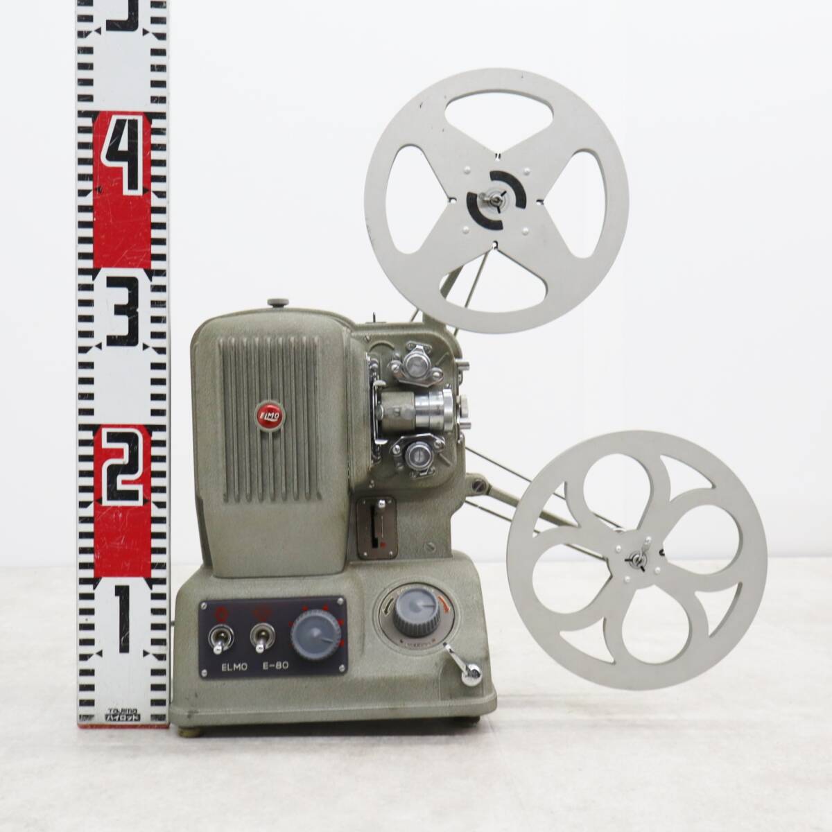匿名便】ELMO 8mm 映写機 E-80 ケース・外箱付き 匿名便】ELMO 8mm