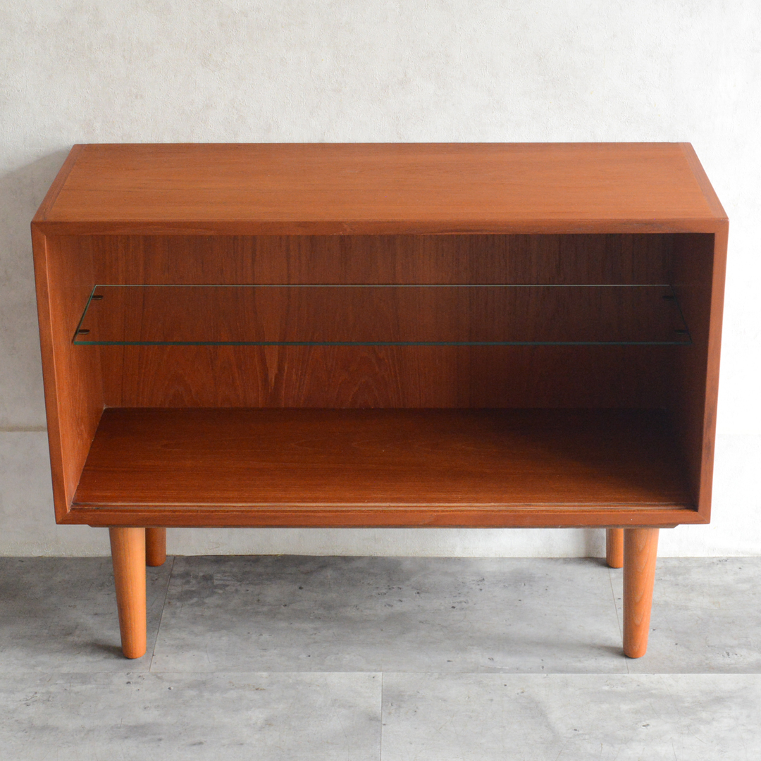 デンマーク 北欧ヴィンテージ バンビ チーク ガラスキャビネット 北欧