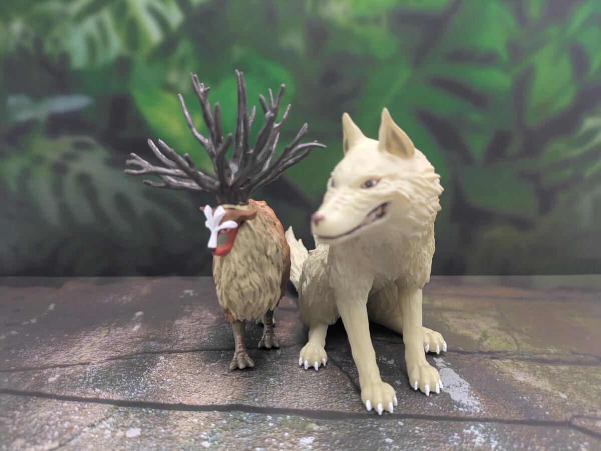 ジブリパーク もののけ姫 モロ シシ神 2種セット フィギュア ジブリ