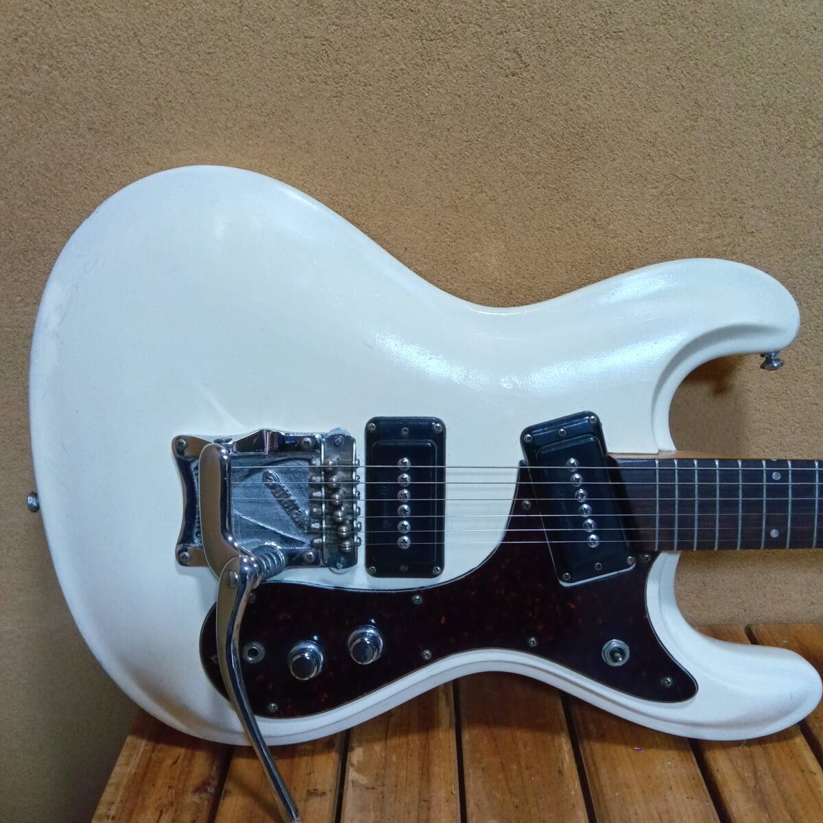 モラレス エレキギター Morales モラレス モズライトタイプ JAPAN