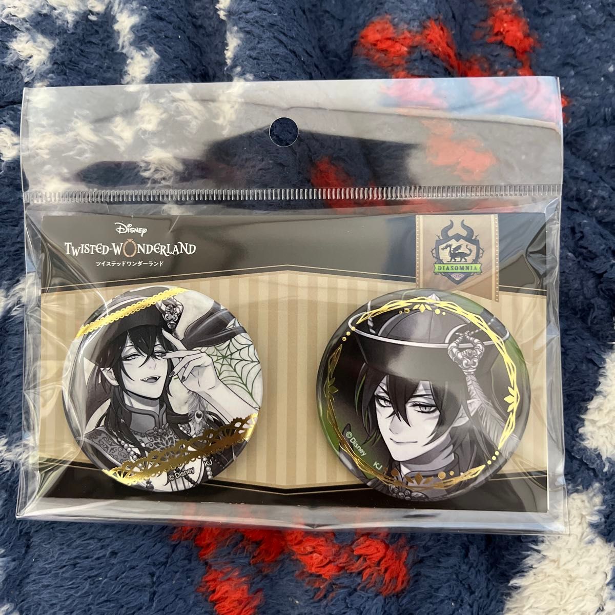 AGF 2025 ツイステ マレウス 箔押し 缶バッジ セット ツイステッド