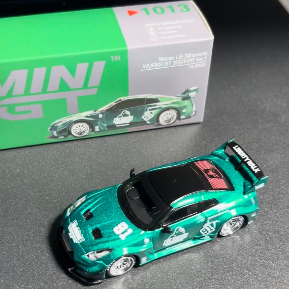 miniGT #1013 NISSAN LB-Silhouette works GT 35GT-RR Ver.1 (XLARGE
