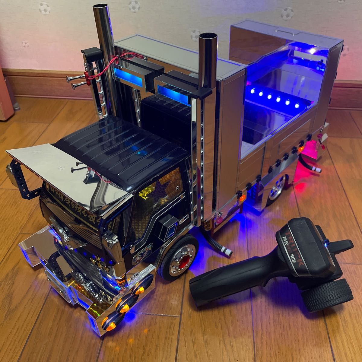 梨くんさん専用）ムネトラ模型 カクキャンターデコトララジコン