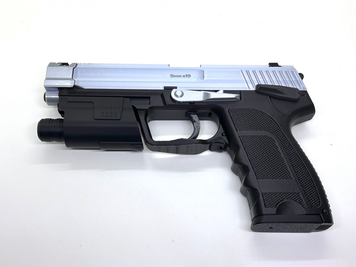 バイオハザード SG-09 R レーザーサイトモデル付き(発射機能 金屬なし