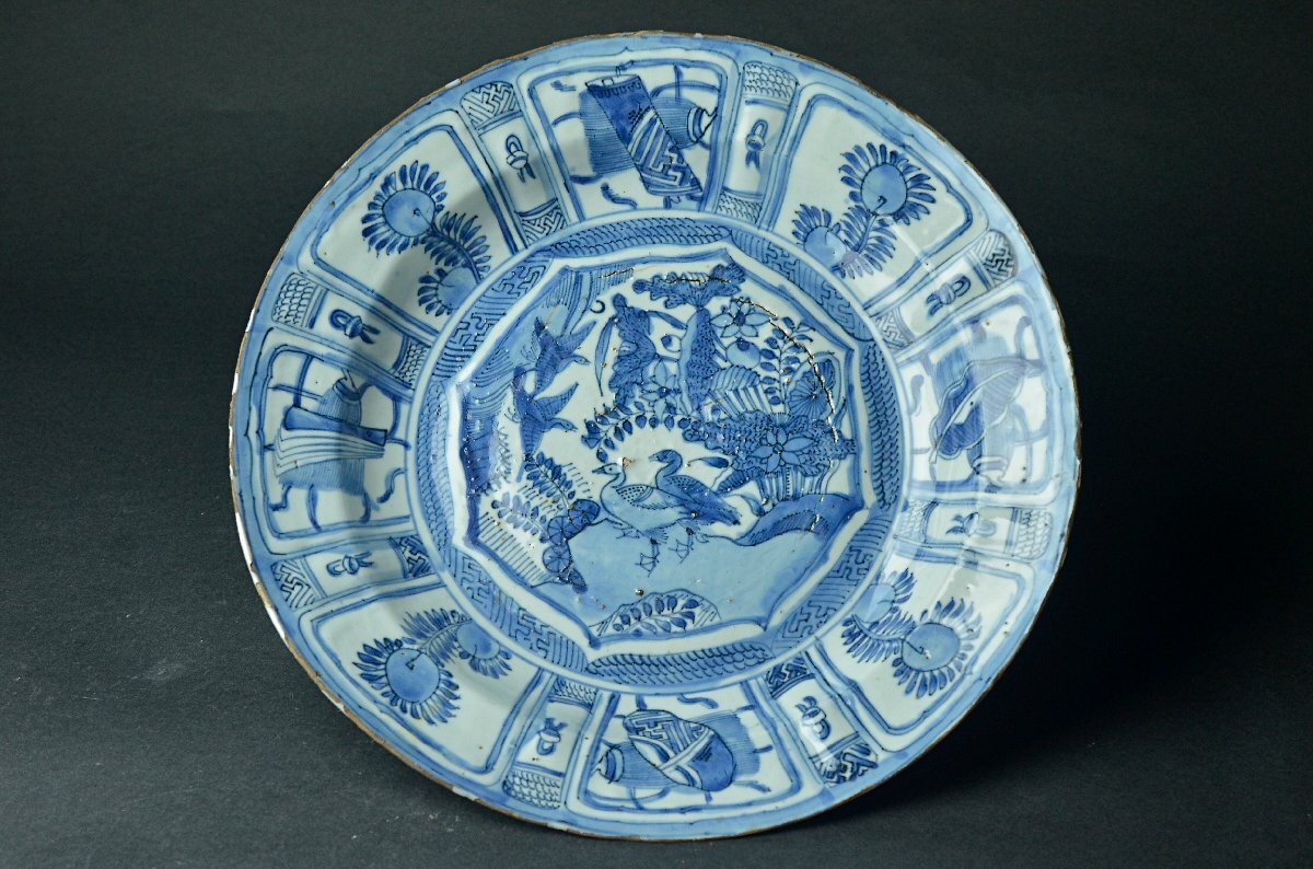 オファー 明代古染付芙蓉手花鳥寶尽紋大盤・明代青花芙蓉手花鳥寶尽紋