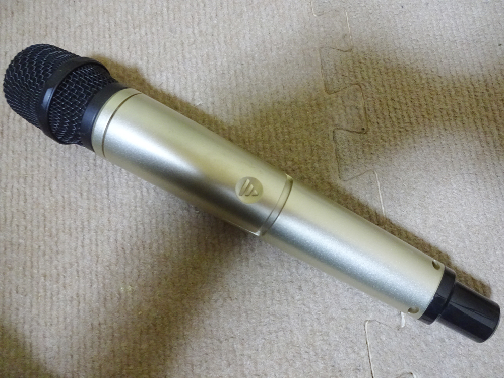 家庭用パーソナルカラオケ／ワイヤレスマイク on STAGE オン