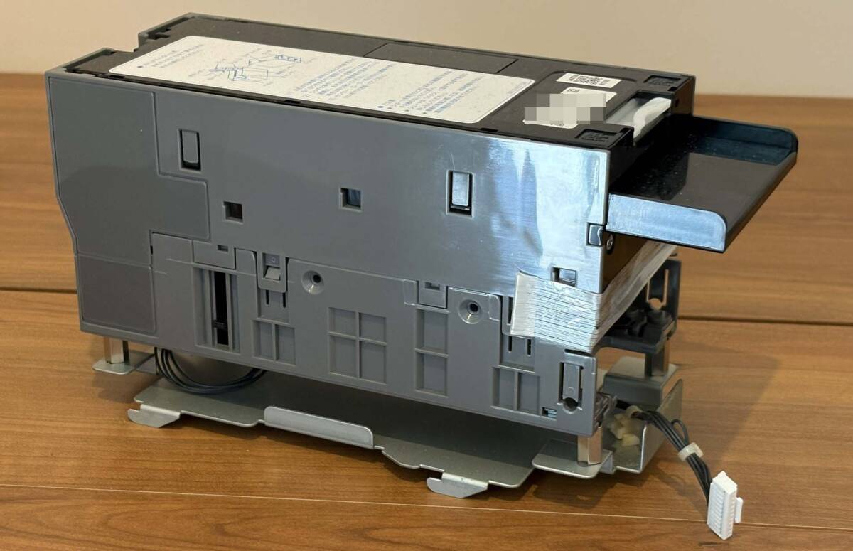 送料無料!!80枚収納グローリーメダル貸機・両替機EMS-7用ビルバリ・