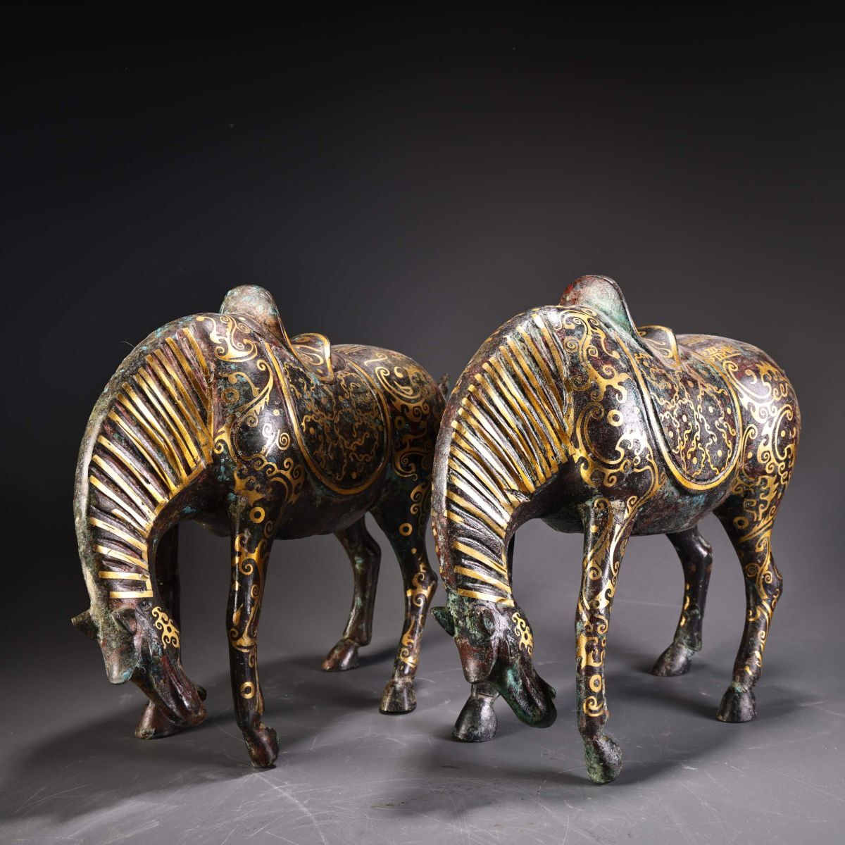永し 漢代時期 青銅器 錯金 馬尊 一対 極細工 古銅彫 置物擺件 古美術