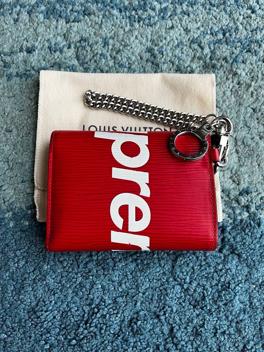 Supreme louis vuitton チェーン コンパクト ウォレット 財布