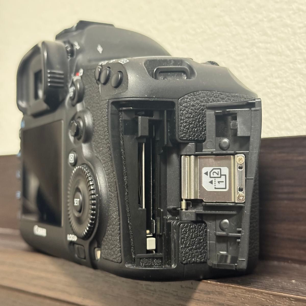 美品】CANON EOS5D MarkⅢ ボディ ショット数少 レリーズ付｜Yahoo