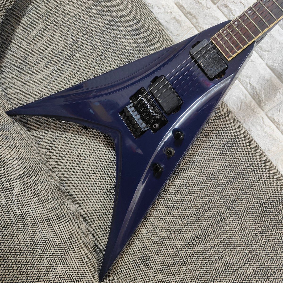 Edwards フライングV penicillin E-C-98V 千聖モデル｜Yahoo!フリマ