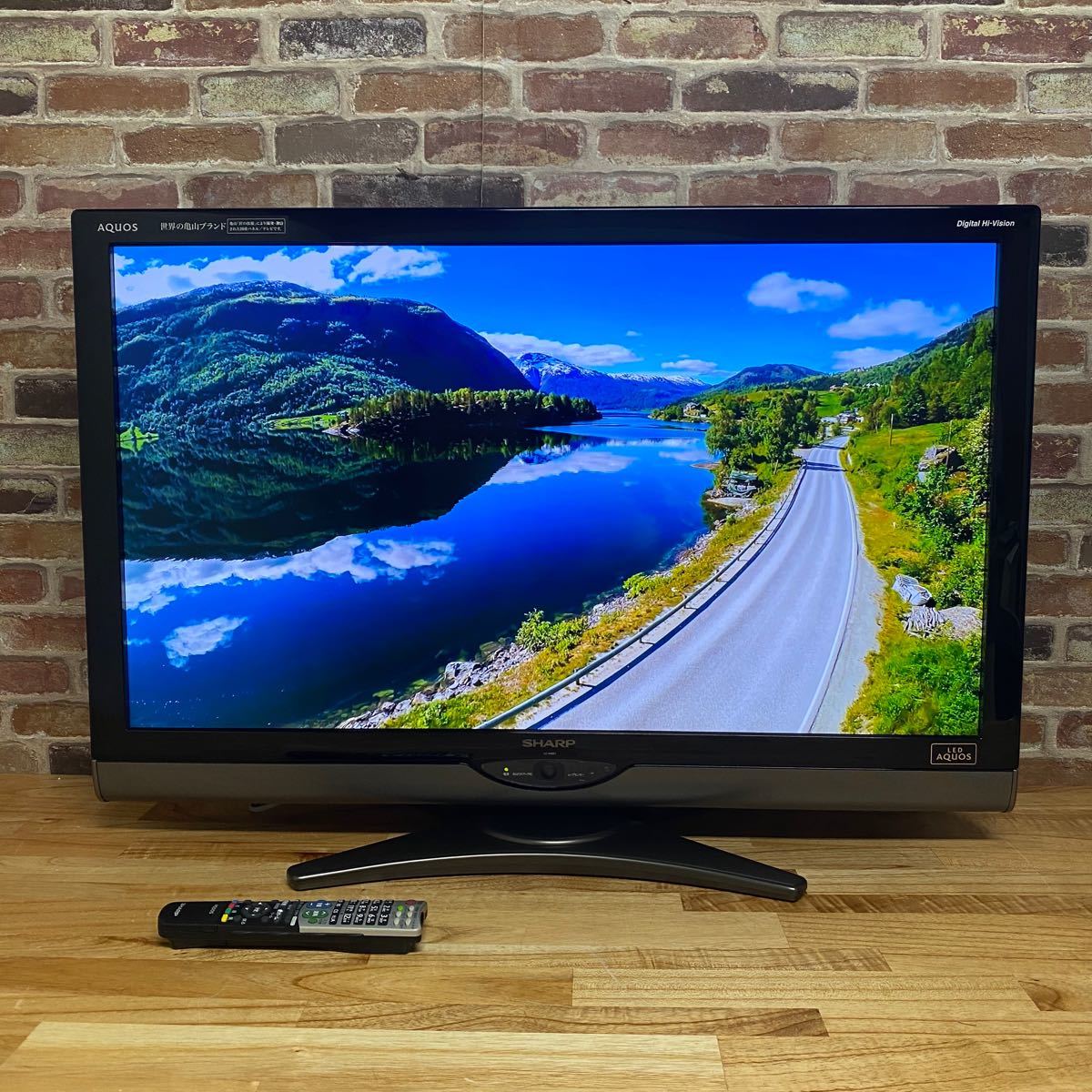 SHARP LC-40SE1 40インチ液晶テレビ リモコン付き LED AQUOS LC-40SE1
