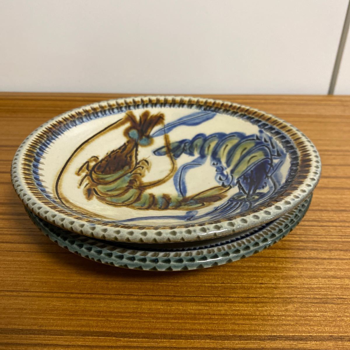 やちむん 沖縄 壺屋 育陶園 高江洲忠 魚紋 取皿 中皿 2枚 セット