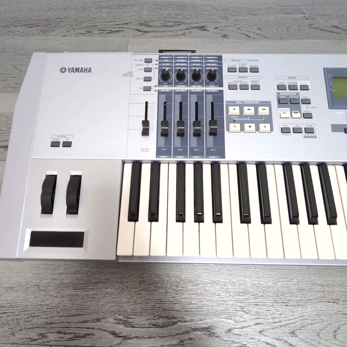 希少動作品】YAMAHA MOTIF ES6 シンセサイザー 61鍵盤 極美品