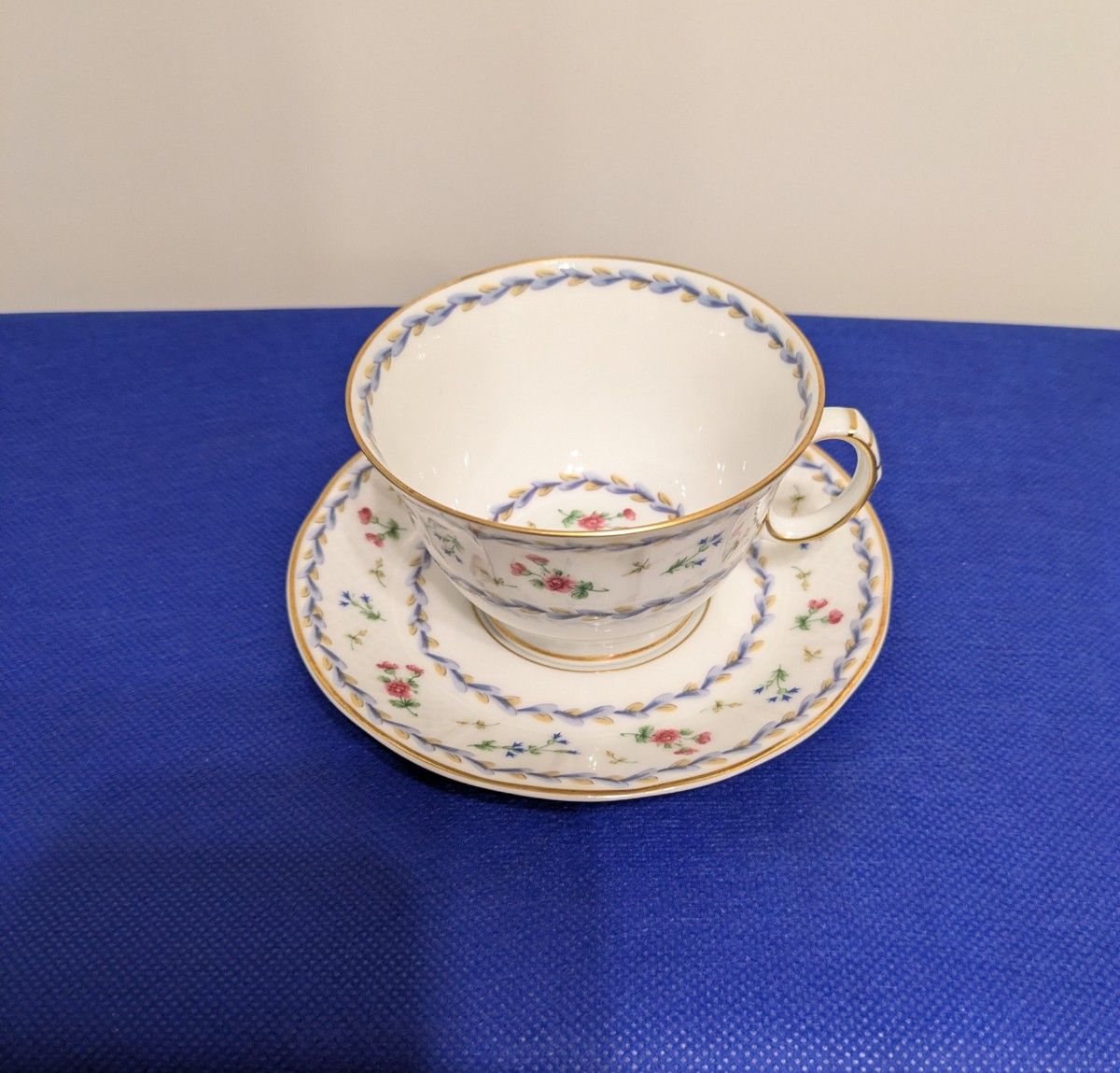 ベルナルド アルトワ グリーン モーニング カップ＆ソーサーリモージュ