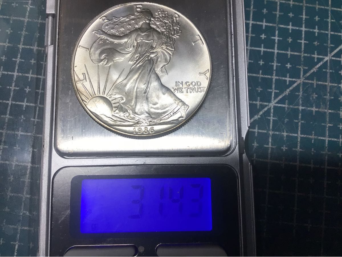 1986年、イーグル銀貨ウォーキングリバティ1オンス銀貨 ☆初年度発行