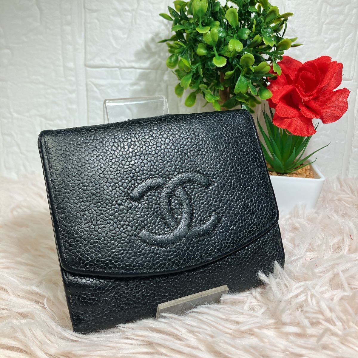 正規品 CHANEL 二つ折り財布 ココマーク キャビアスキン レザー W