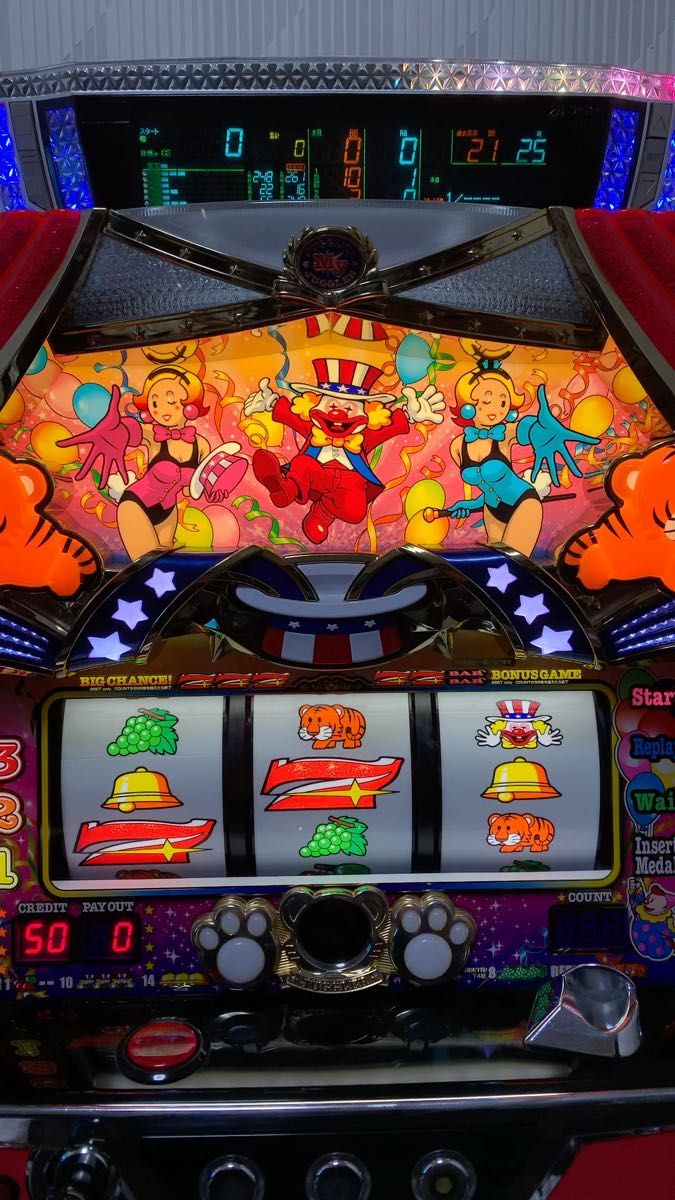 新品未開封 777リーグ スリーセブンリーグ 勝ち勝ちくん カチカチくん