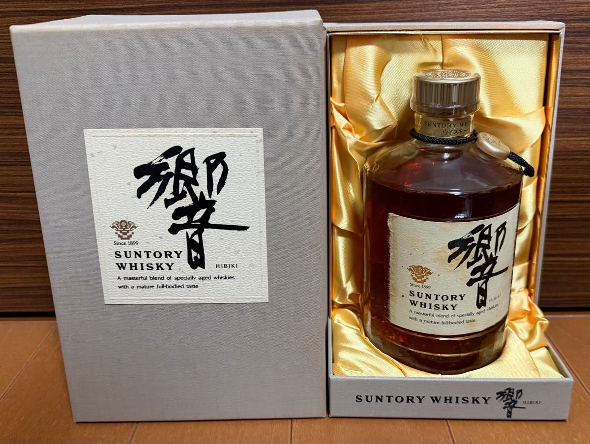 サントリー ウイスキー 響 1899 金キャップ 響マーク 裏金ラベル 750ml