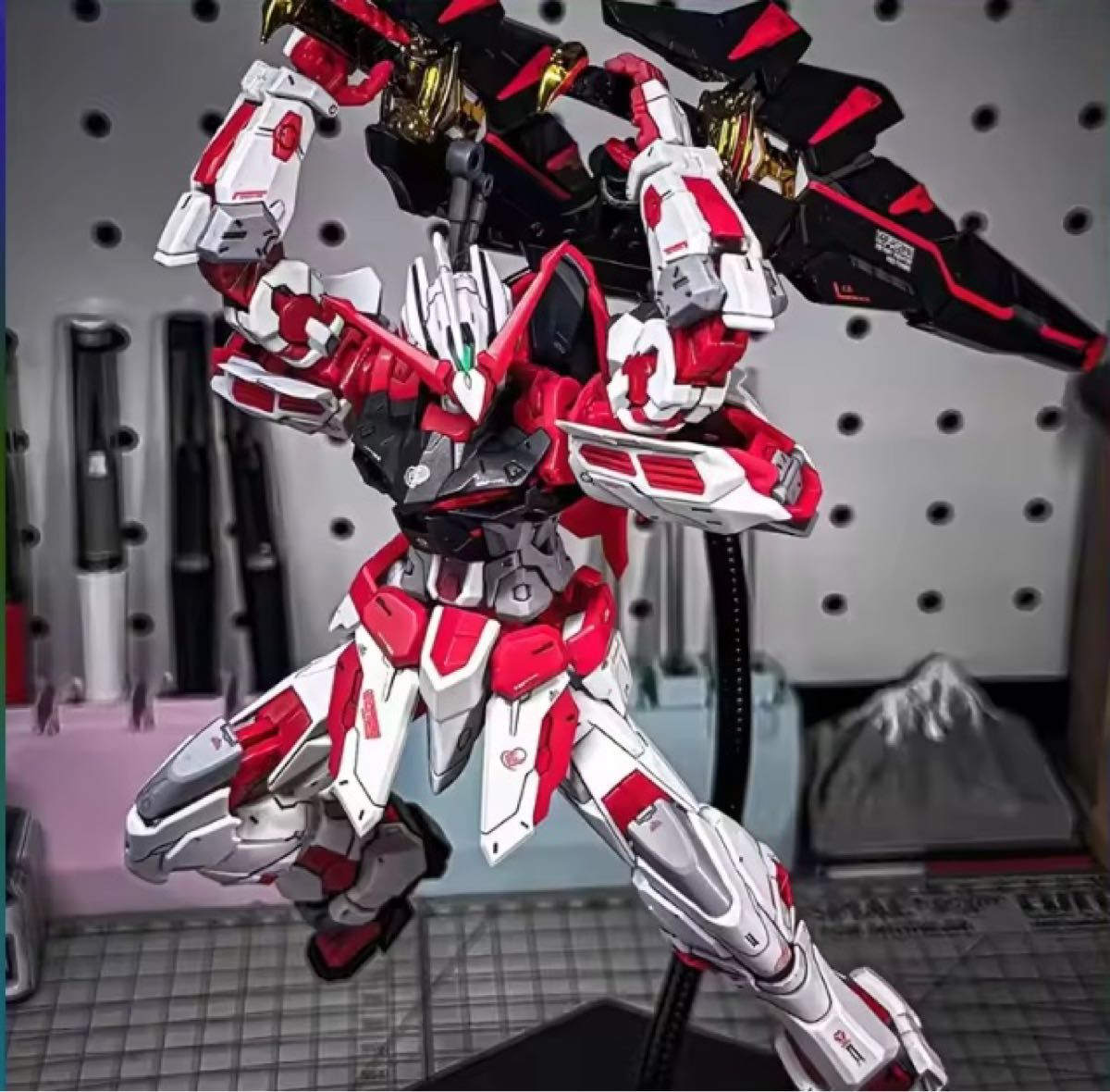 1/100 海外製 ガンダムアストレイ レッドフレーム マーズジャケット