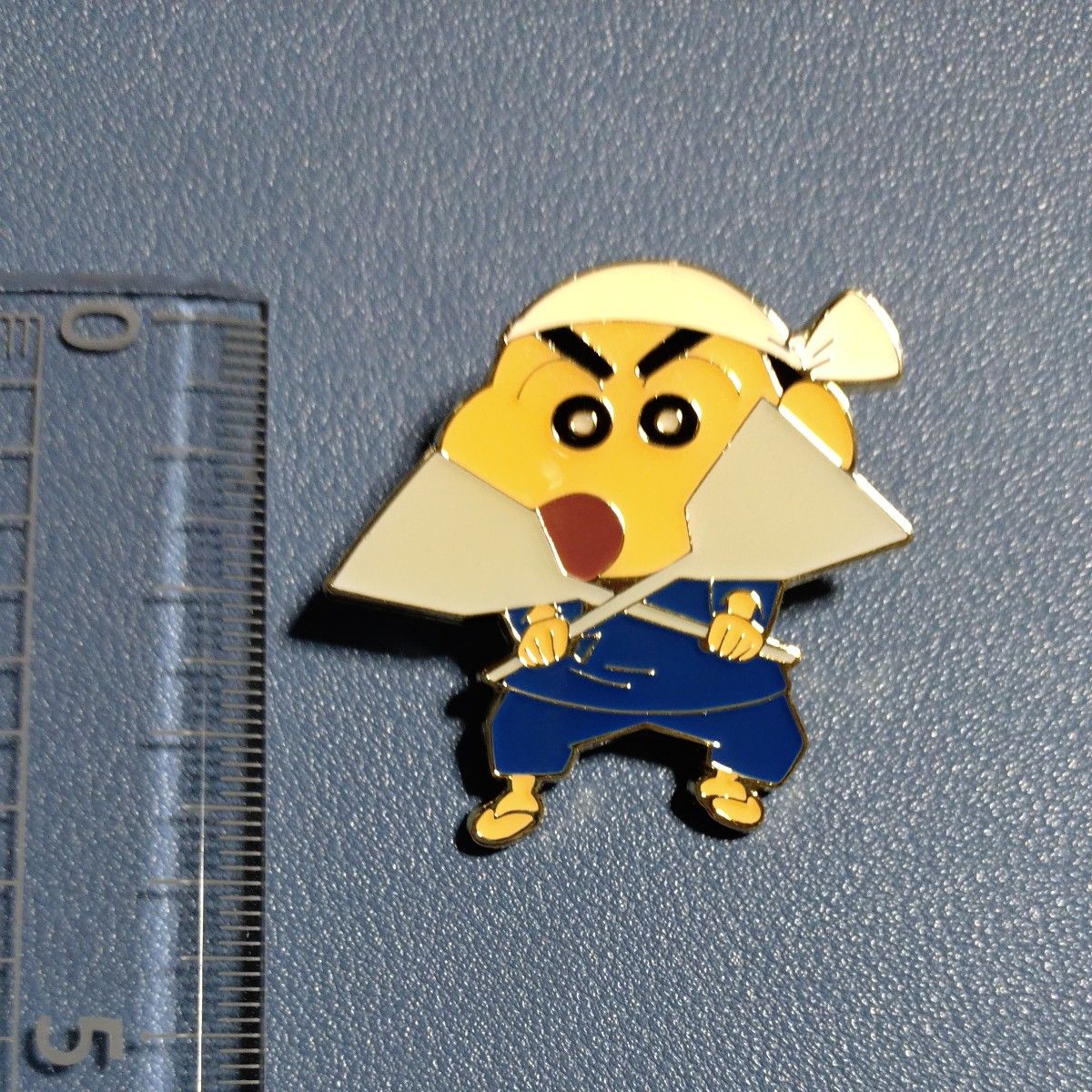 クレヨンしんちゃん30周年 ピンバッジコレクション 野原しんのすけ