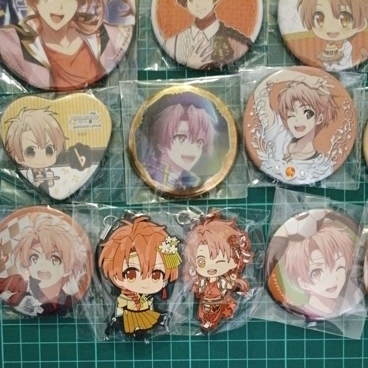 アイドリッシュセブン 和泉三月 缶バッジ キーホルダー まとめ売り 15
