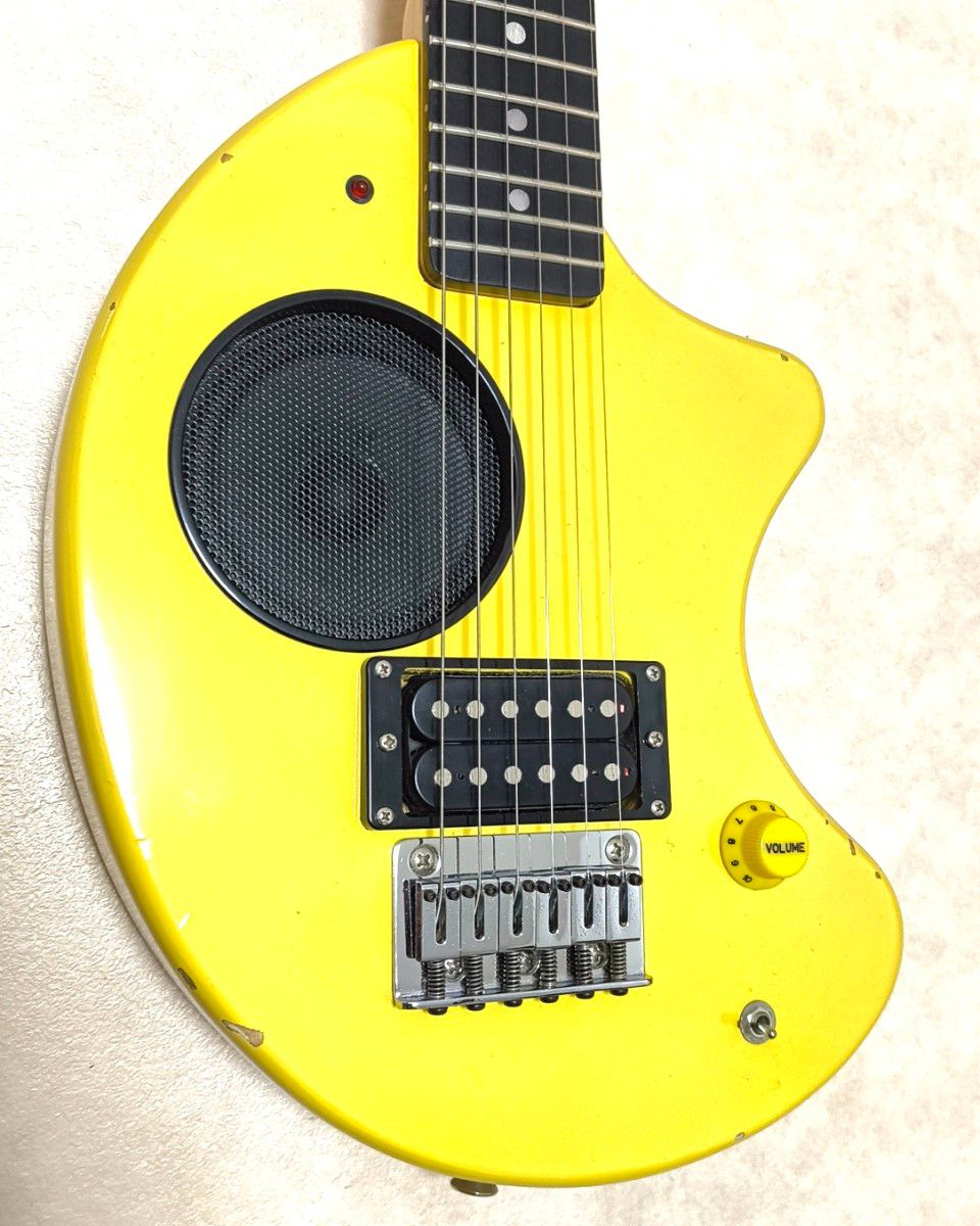 メンテナンス済み/美品】ZO-3 イエロー アンプ内蔵ミニギター