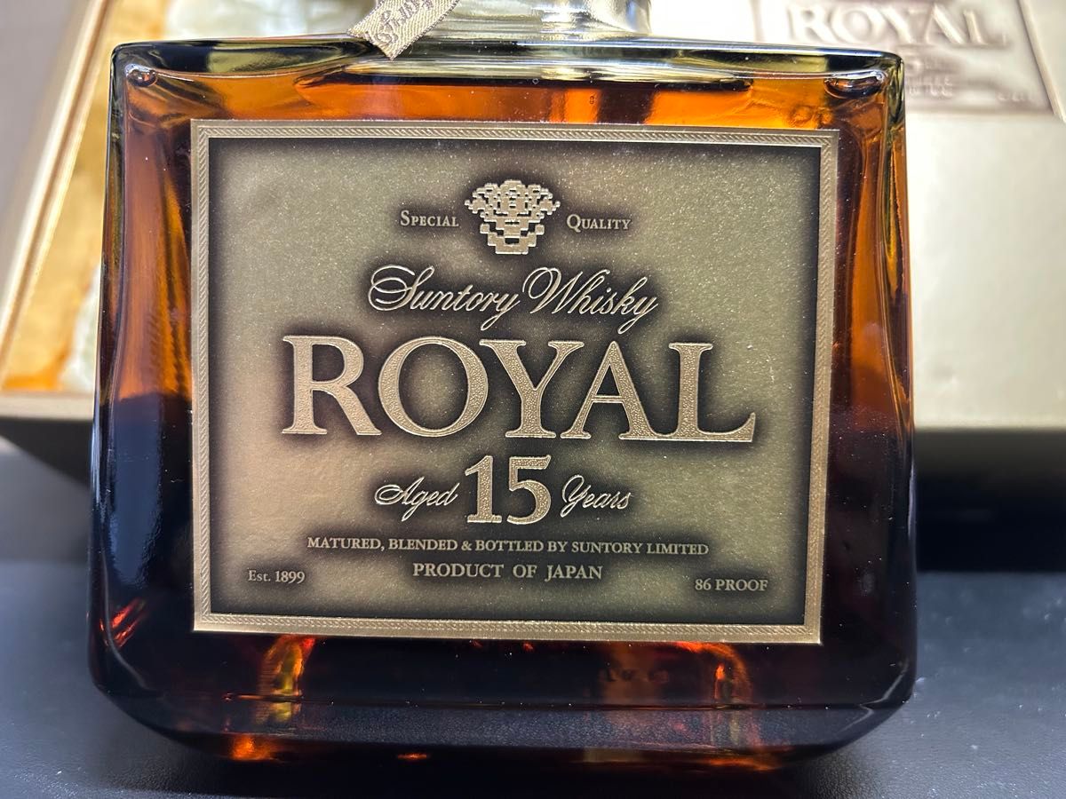 サントリー ローヤル 15年 ウイスキー ゴールドラベル 750ml 箱付