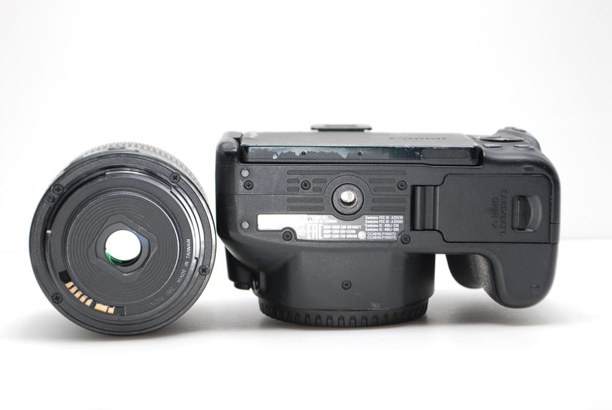 スマホ転送らくらくOKCanon kiss X9 軽量モデル 一眼レフカメラ EOS