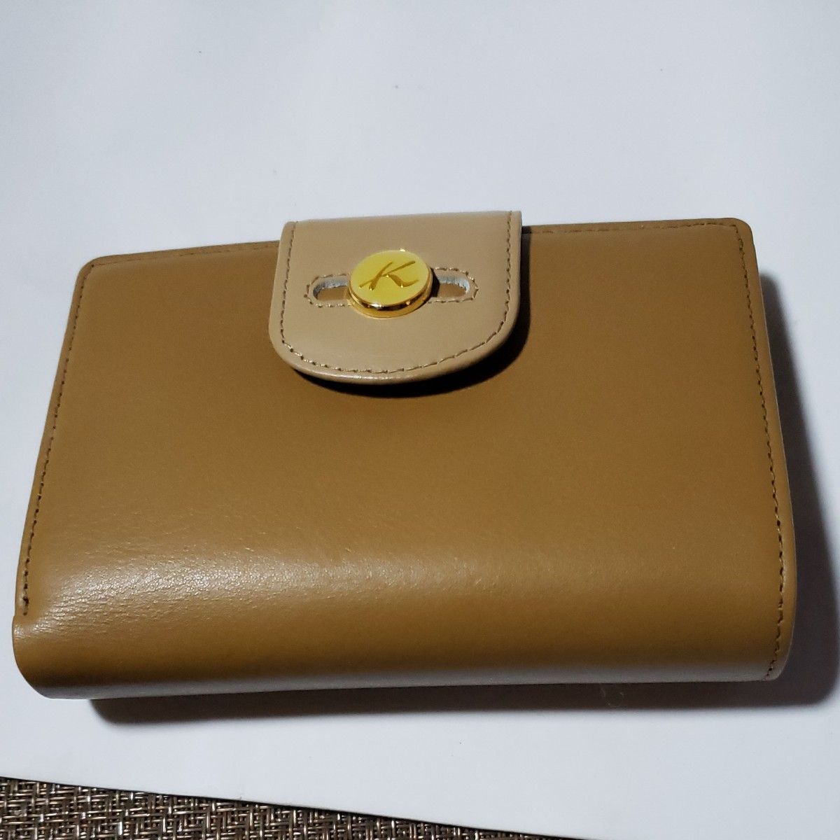 Kitamura MOTOMACHI キタムラ 二つ折り財布 ベージュ レザー｜Yahoo