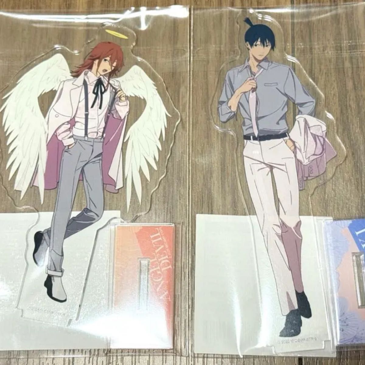 チェンソーマン 早川アキ 天使の悪魔 アクリルスタンド ホテル｜Yahoo